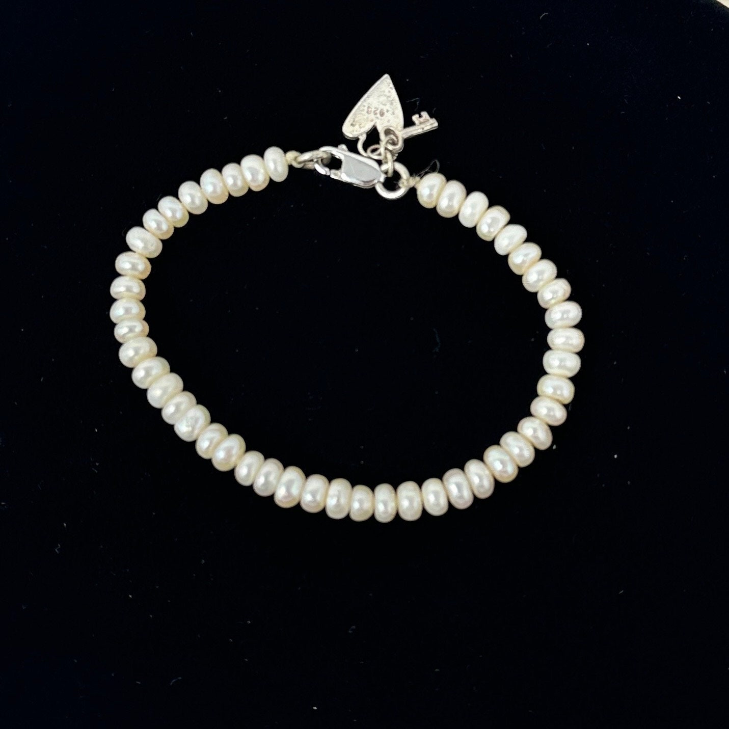 ★関税込★VINTAGE HOLLYWOOD★Basic Pearl Bracelet★ il_fullxfull.5860348446_sg6n.jpg