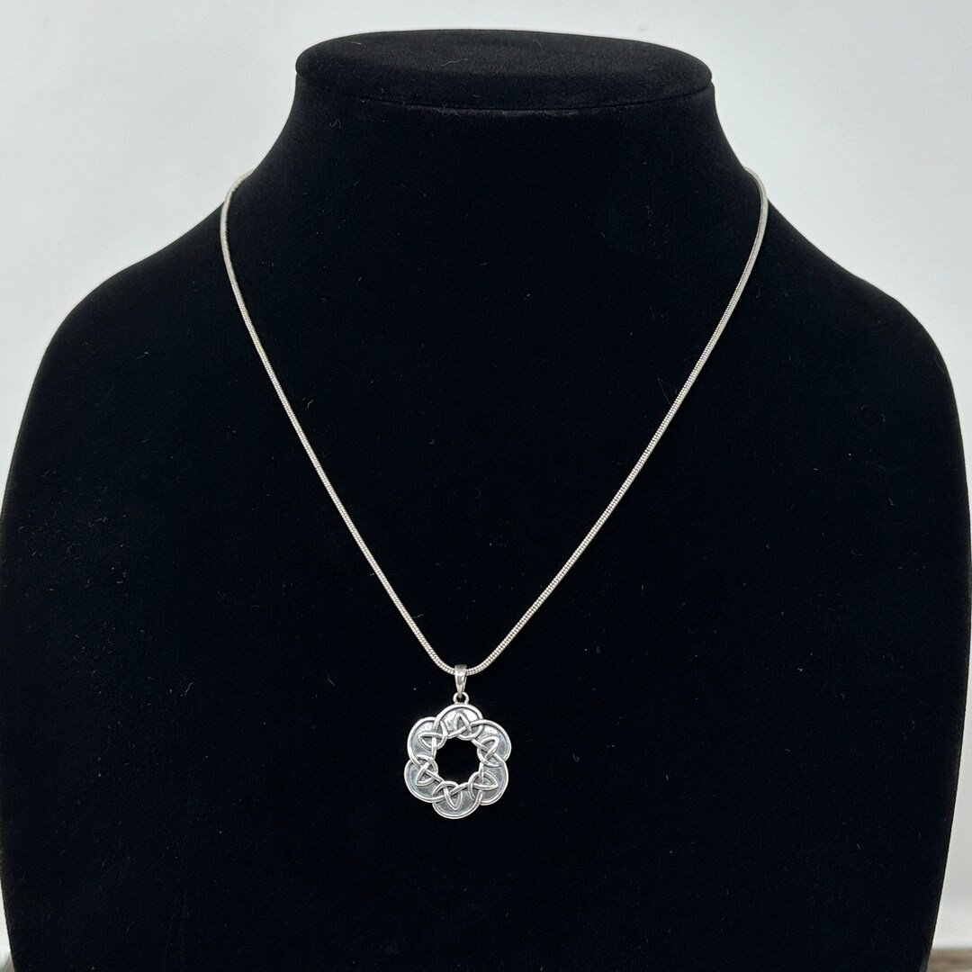 Ciondolo con perlina a forma di fiore di tulipano realistico in argento