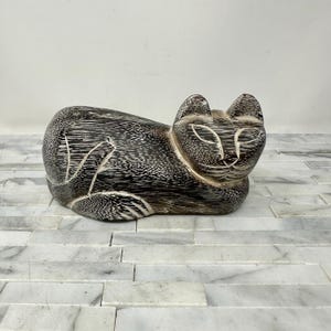 Black White Folk Art Wood Cat Figurine 6&quot;, Vintage Painted Laying Cat Statue, Whimsical Decor Kitty Cat Lover Gift