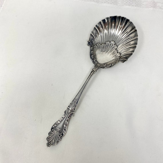 Rogers Hamilton Raphael Berry Casserole Shell Spoon Antique