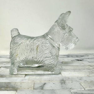 Mosser Clear Glass Scottie Dog Figurine, Vintage Wire Hair Scottish Terrier Dog, Dog Lover Gift, Small Tabletop Decorative Small Dog