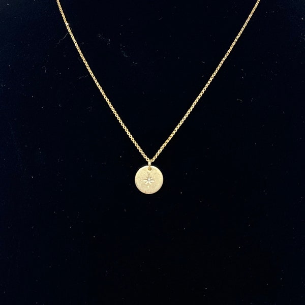 Anthropologie Serafina Pendant Necklace 18 1/4", Vintage Gold Tone Starburst Disk Charm Pendant, Costume Jewelry, Dainy Small Necklace