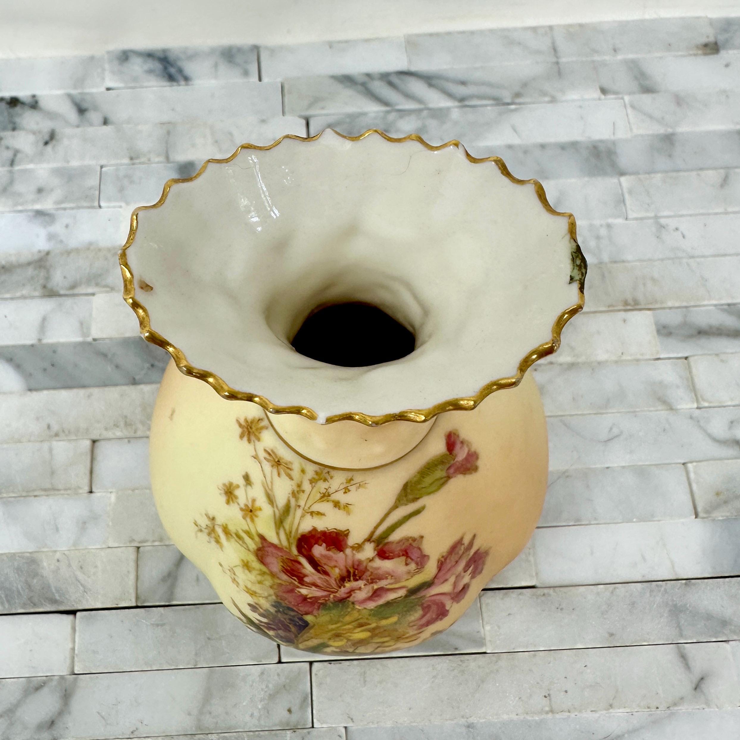 Antique Royal Worcester Blush Floral Bud Vase 1663 5 1/4
