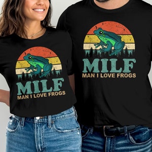 Man I Love Frogs T-Shirt, Ladies Unisex Crewneck Shirt, Cute Tshirt, Gift, Funny T-Shirt, Graphic Tee, Animal, Nature