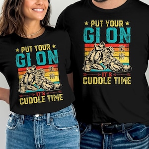 Jiu Jitsu Put Your Gi On It&#39;s Cuddle Funny Time Vintage BJJ T-Shirt, Jiu Jitsu Gift, Brazilian Jiu Jitsu, Martial Arts Tee