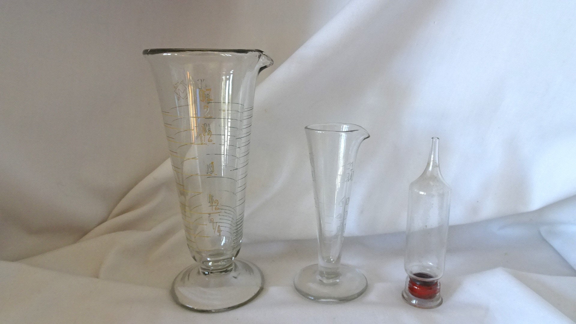 Glass Measuring Beaker 