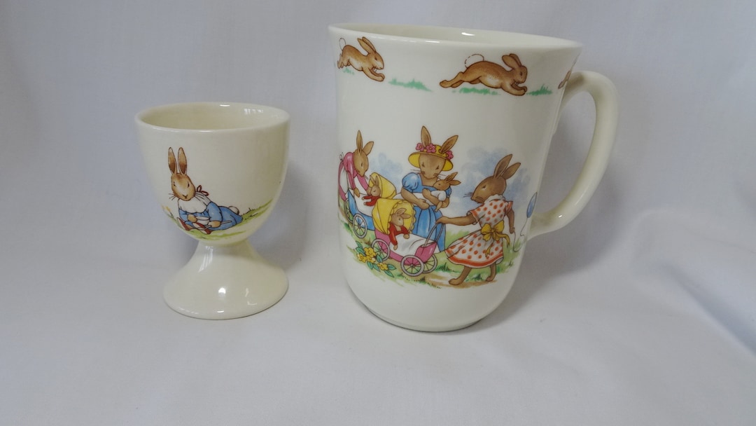 Ornamentos de huevo de porcelana Bunnykins de Royal Doulton