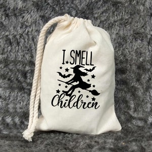 I Smell Children Halloween Bags - Happy Halloween Bags - Personalized Halloween Bag-Halloween Treat Bags for Kids-Halloween pumpkin gift bag
