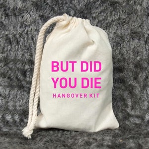 女性用二日酔いキット - 独身パーティーの記念品 - ラスベガス独身パーティー - 二日酔いキット - ラスベガス二日酔いサバイバルキット