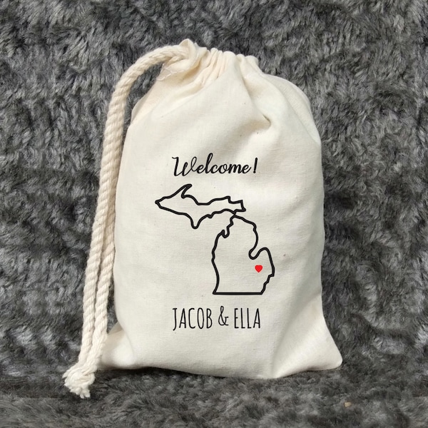 Michigan Welcome Outline Bag - Destination Wedding - Wedding Guest Bag - Bachelorette Party Bag - Wedding Welcome - Customized State bag