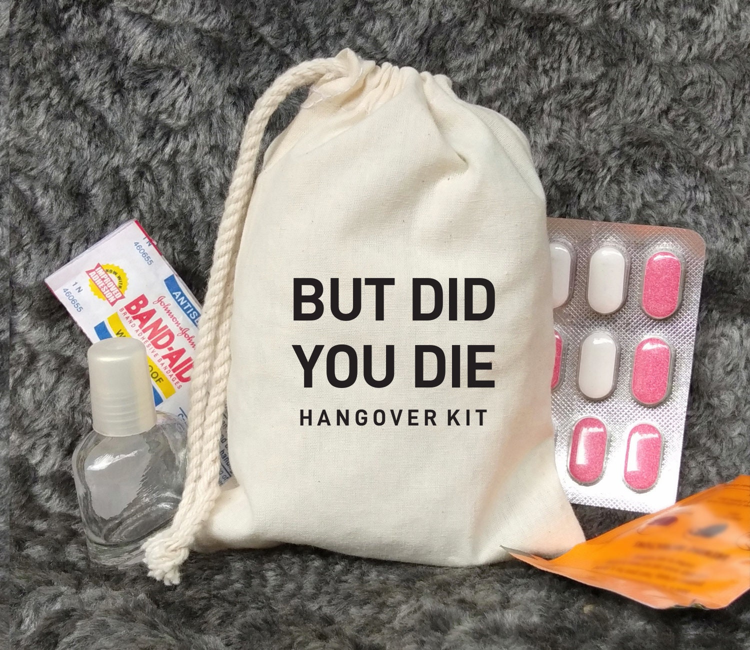 Hangover Kit With Supplies for Birthdays Weddings Bachelorette Trips Events  Party Favors Hangover Bag Wedding Survival Bag Recovery Kit -  Sweden