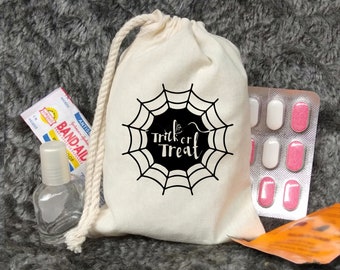 Trick or Treat Bags - Happy Halloween Bags - Personalized Halloween Bag - Halloween Treat Bags for Kids - Halloween pumpkin gift bag