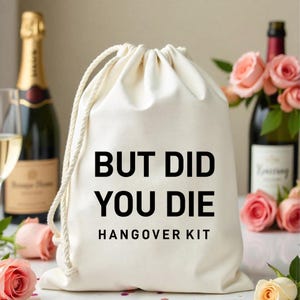 でもあなたは死んだ 二日酔いキット - 独身パーティーの記念品 - ラスベガスの独身パーティー - 二日酔いキット - ラスベガスの二日酔いサバイバルキット