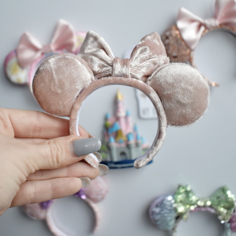 pink velvet mouse ears fridge magnet Minnie inspired image 2
