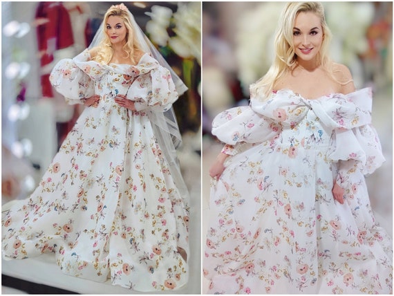 Buy Romantic Rose Garden Stunning Floral Print Wedding Dress With Butterfly  Accents Floral Bridal Gowns Non-traditional Botanical Wedding Dress Online  in India - Etsy