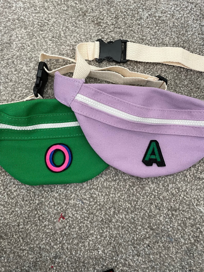 Kids Bum Bag Kids Waist Bag Children's Bum bag Children's waist bag Kids belt bag Kids hip bag Black bum bag banana bag Green with Initial