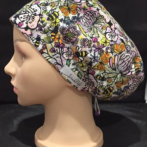 Bee Floral - scrub hat for women,scrub cap, scrub cap for women, surgical cap, scrub cap Australia, adjustable scrub cap, bees, flowers