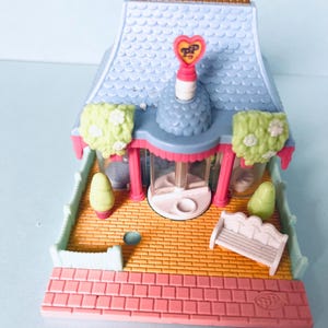 1995 Vintage RARE | Bluebird Polly Pocket | Dress Shop Pollyville | Complete |