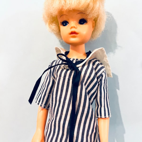 1970s | 1980s  Vintage RARE Sindy Doll Pedigree | Fashion Dolls |  Sindy’s Day Out | Original|  | UK | Original Sindy Outfit | Clothing