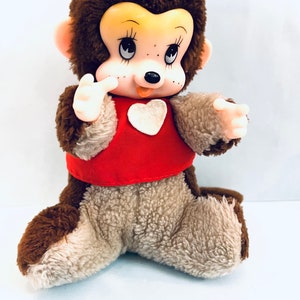 Miś typu Bølle z lat 80. XX wieku Irma | Nyamy | Monchhichi | Sekiguchi | Pluszowy | Ssanie kciuka | Małpka Irma | KO