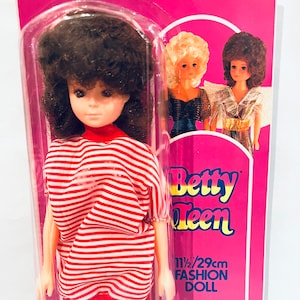 Vintage anni '90 / Betty Teen Doll / Su carta originale / MOC / Barbie Clone / Retro Doll / Collezione New in Box / Fashion Doll