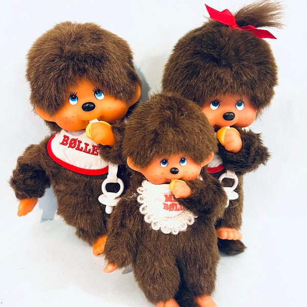 1970er Jahre Vintage Original Bølle Familie | Bölle | Monchhichi | Komplette Familie | Mädchen Junge & Mini | Sekiguchi |Plüsch | Daumenlutscher Affe |