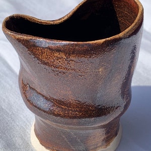 Rostbraune Vase, Kanne, Topf oder Ornament Bild 4
