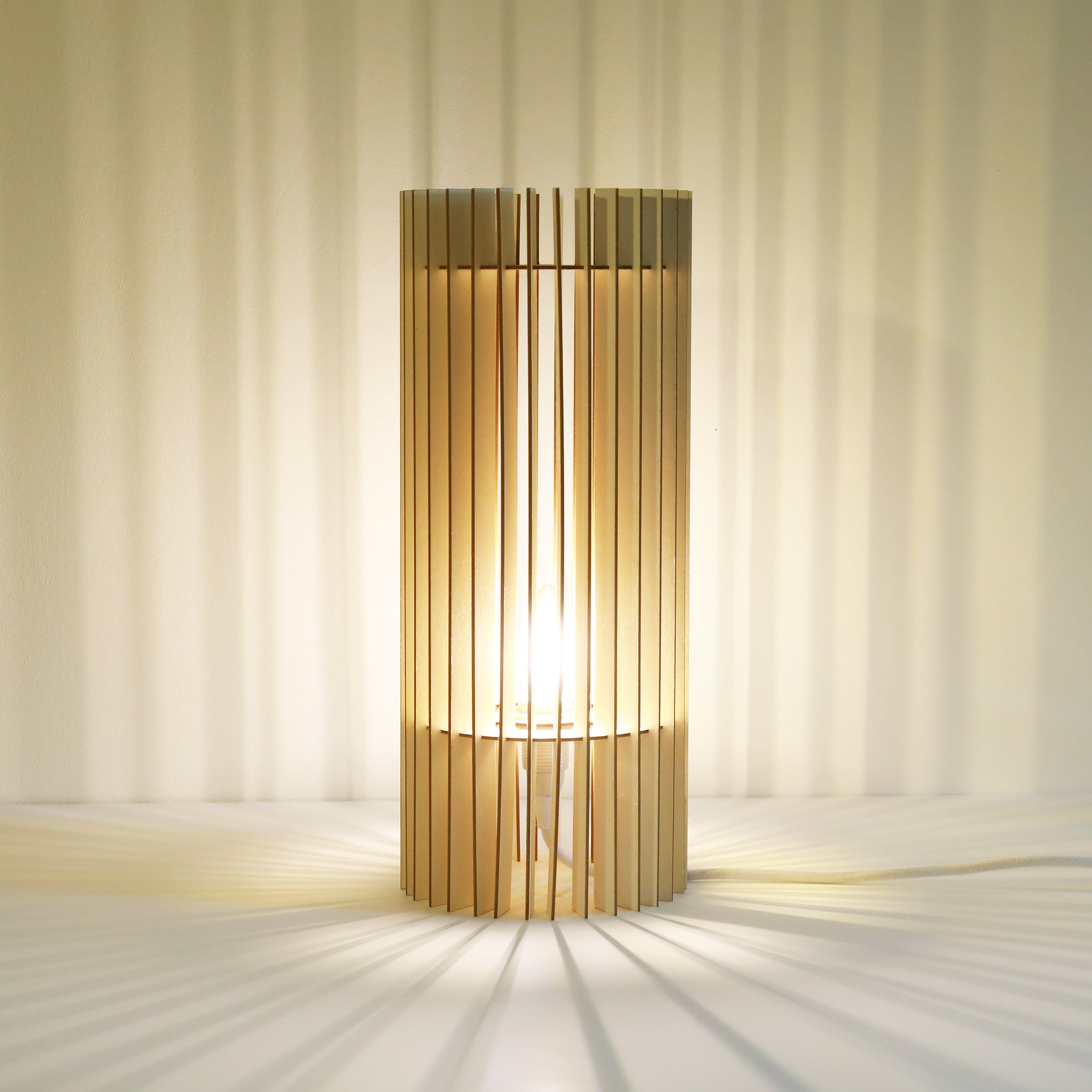 Lampe Bois Carton Scandinave à Poser Au Design Minimaliste Ecologique Cocoon Recyclé Kido Sasaella