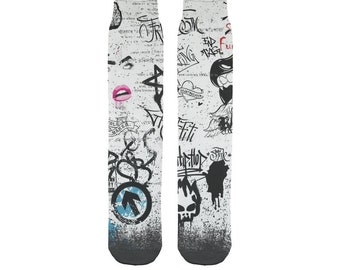 Calcetín de tubo AllOverPrint estilo grunge Ragged Graffiti