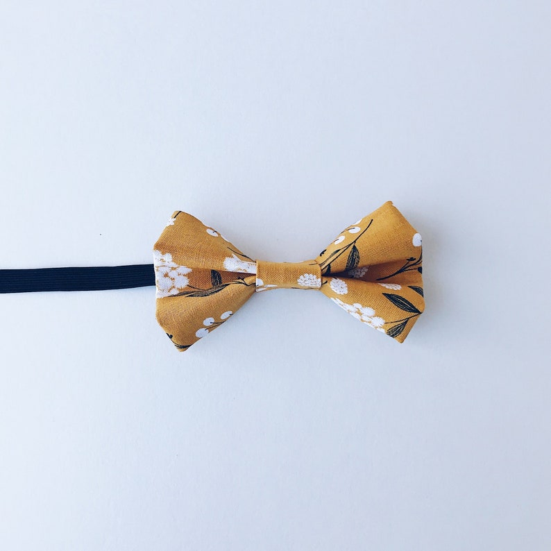 Adult Mens Red Plaid Yellow Blue Formal Pretied Elastic Necktie Accessory Bowtie