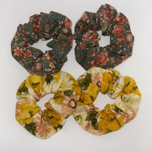 scrunchie, scrunchie floral, scrunchie hair accessory, hair accessory, ponytail holder, hair scrunchie, gift for her, hair tie, hair elastic