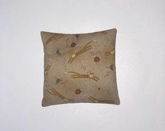 catnip toy, catnip pillow, catnip cat toy, catnip square, organic catnip, cat toy for cats, pillow for cats, toy for cats, cat toy, cute cat