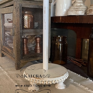 Beaded Farmhouse Distressed Paper towel holder