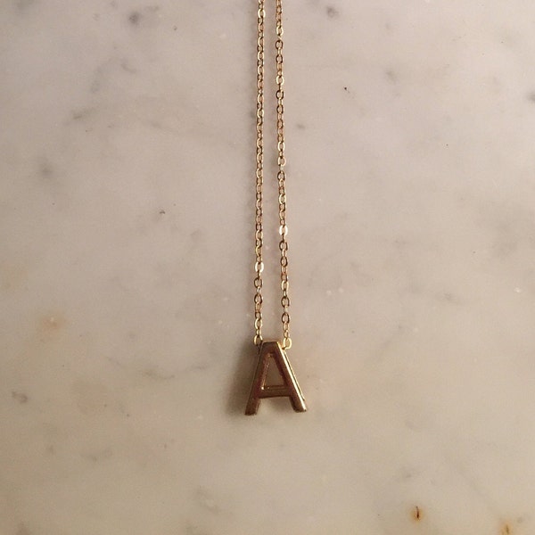 Collier lettre alphabet