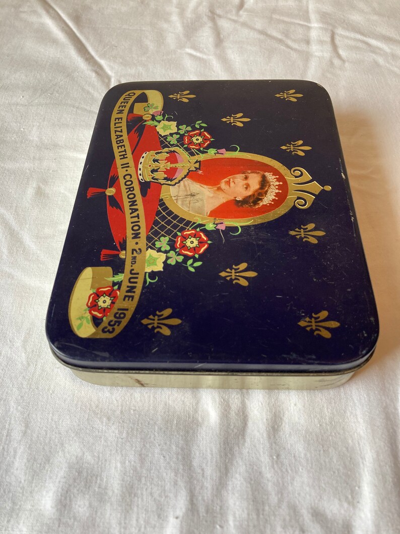 Vintage Coronation Commemorative tin 1953