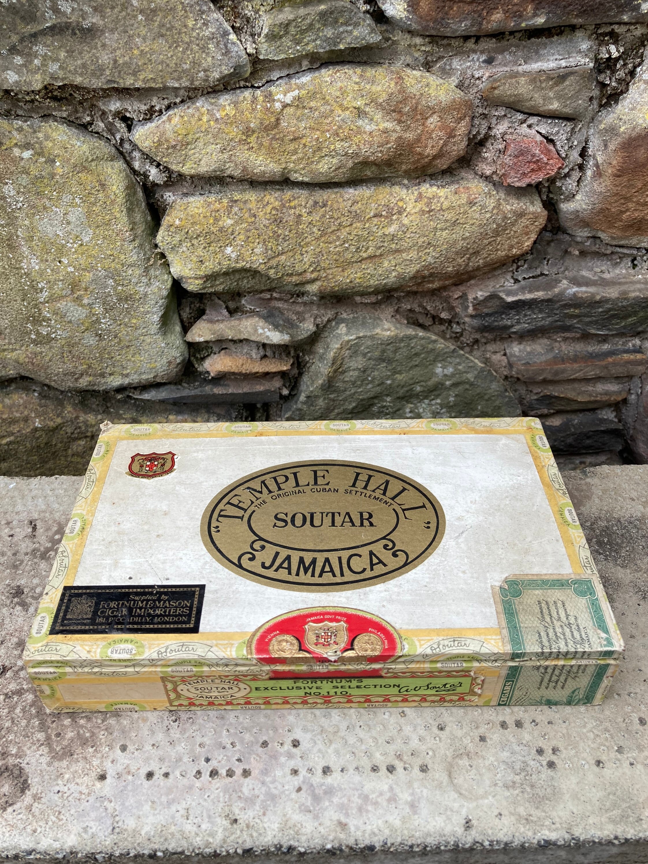 Vintage Soutar y compañía Jamaica caja de cigarros de madera | Etsy