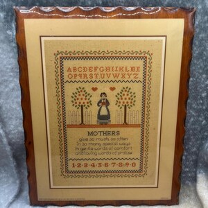 Mothers Faux Stitch Wooden Wall Plaque Decor