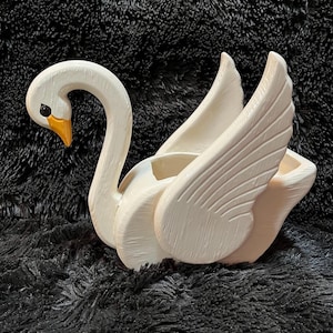 White Ceramic Vintage Swan Indoor Planter - Plant Pot - Unique Planter