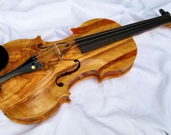 Violin "Fuoco" (Fire) made out of olive wood and orange/gold resin - One of the 4 violins "I Quattro Elementi" (The Four Elements)
