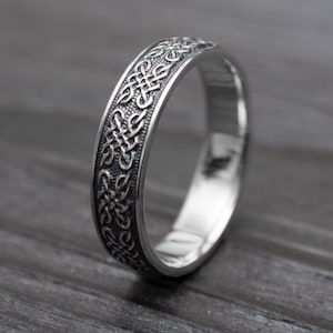 Celtic wedding ring, Unisex ring, Silver Celtic knot ring, Infinity knot design, Celtic knot bronze, Handmade ancient jewelry, Couple rings