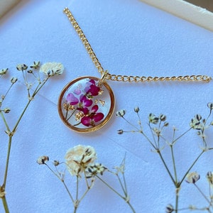 Purple alyssum flower and gold leaf flower minimalist circle 16mm gold plated pendant necklace on 14k gold fill chain, handmade