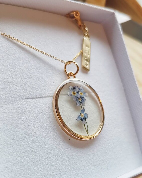 Gold plated flower on sale necklace
