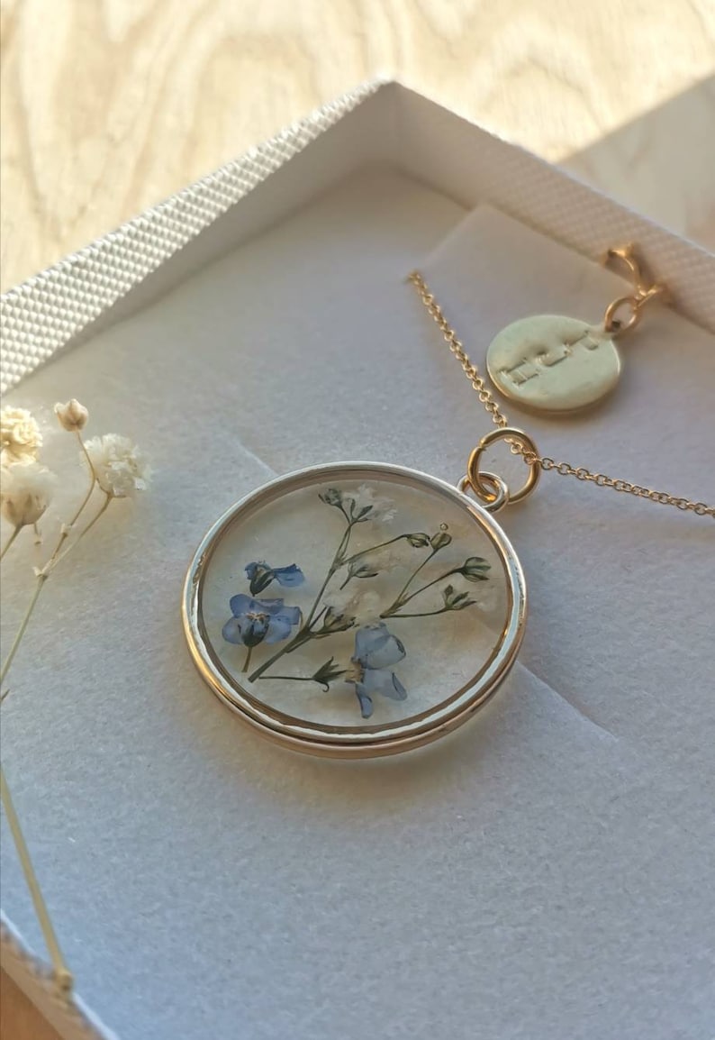 Real Flower Necklace Me Nots and Gypsophila on Gold Etsy UK