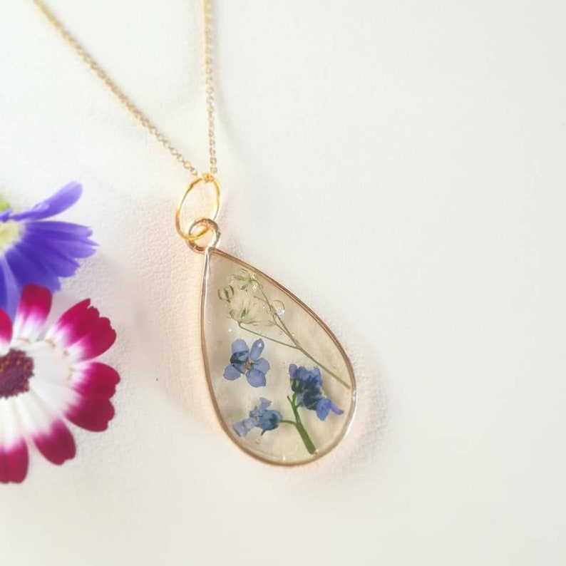 Real me not & baby Breath flowers pendant necklace on Etsy