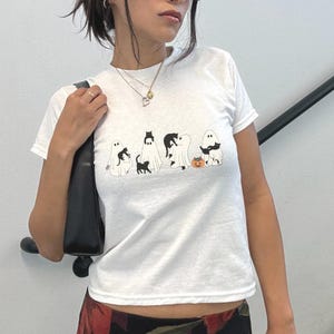 Maglietta per neonati con gatto nero di Halloween, maglietta per neonati con fantasma, maglietta per neonati retrò carina, maglietta grafica con gatti neri e zucche, maglietta per neonati da donna, maglietta per neonati con fantasma di Halloween