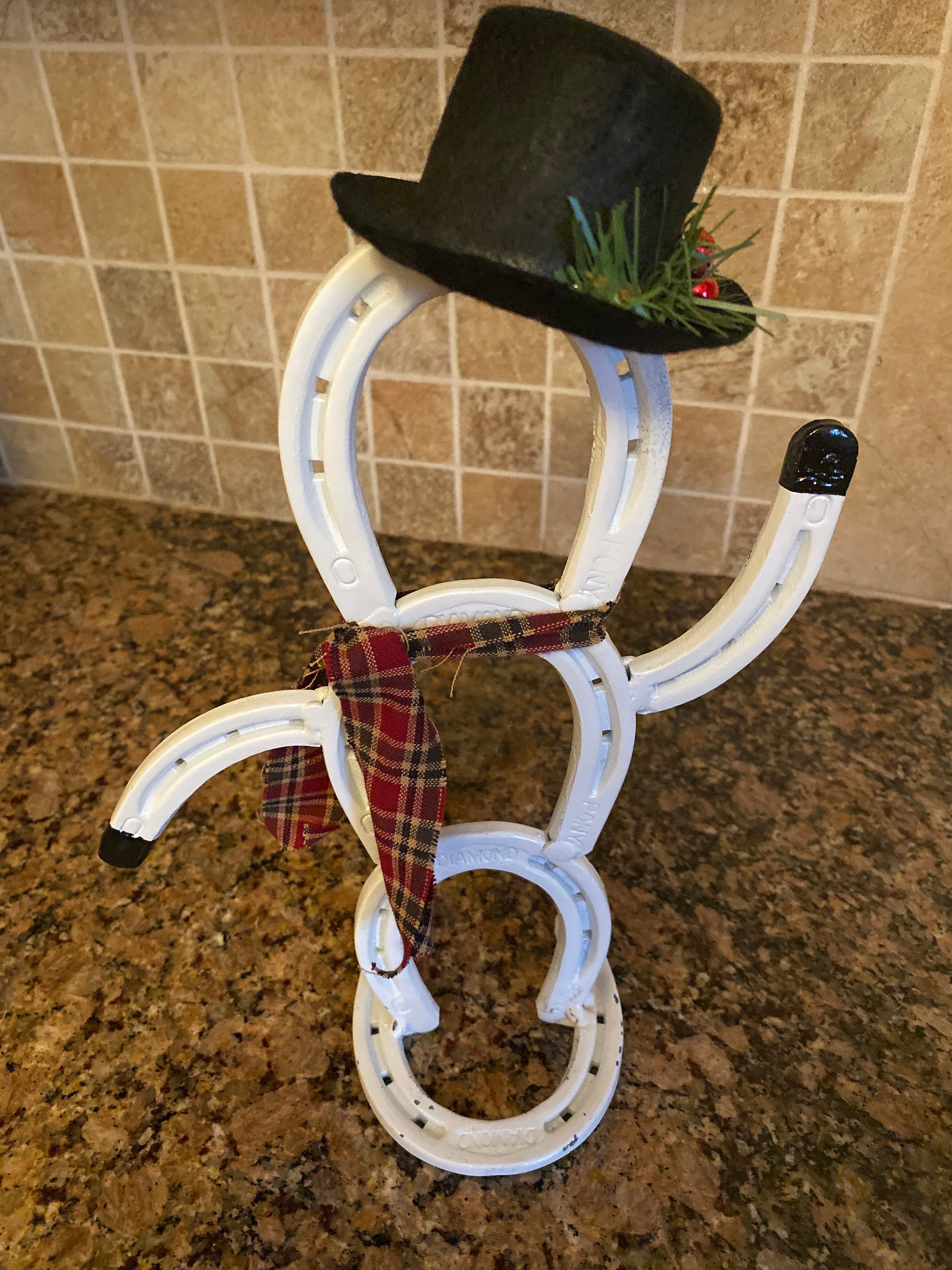 Horseshoe Snowman Etsy