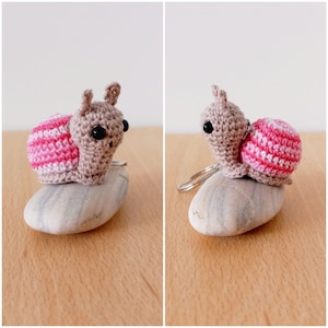 Mini Amigurumi Crochet Snail Keyring / Keychain / Bag charm