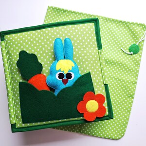 Develop Quiet Book for Fine Motor Skills Improvement. Smart Felt Book ...