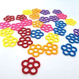 Fleurs découpées en feutre – découpées au laser de 1,25 po. pour travaux manuels, couture, cadeaux, décoration, projets scolaires, embellissements, scrapbooking, fabrication de cartes
