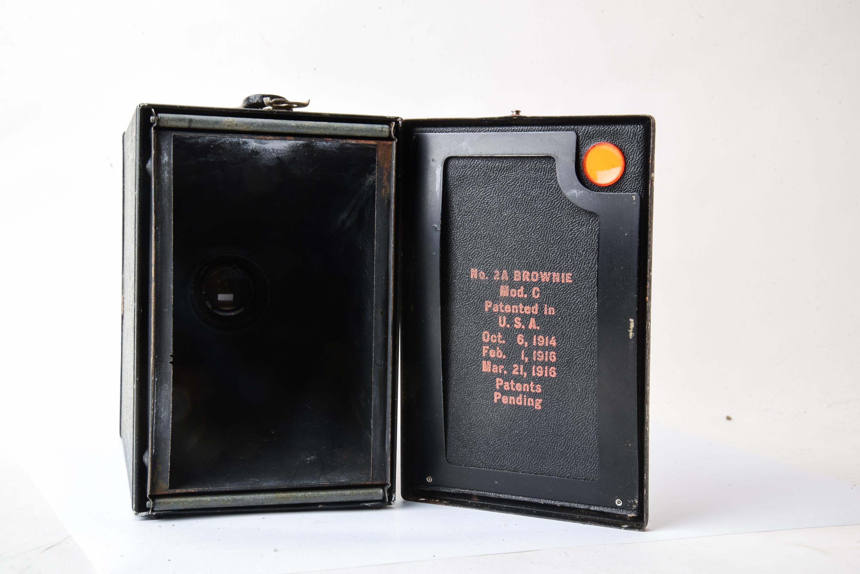 Appareil Photo Ancien Kodak Brownie 2A Modèle C - Avec Notice - Occasion Fonctionnel